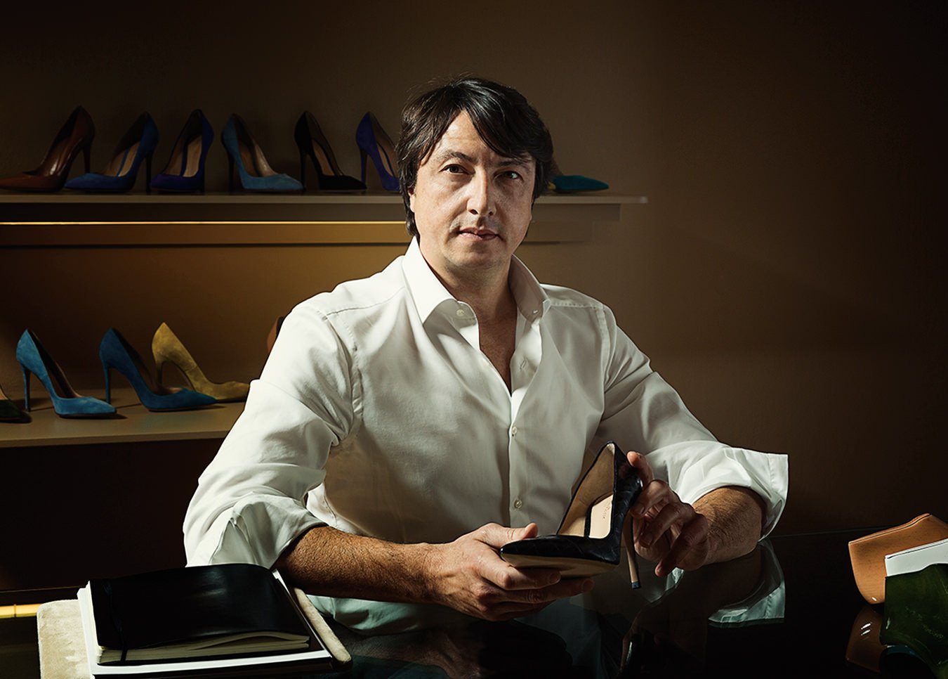 GIANVITO ROSSI – A Legacy of Elegance and Innovation